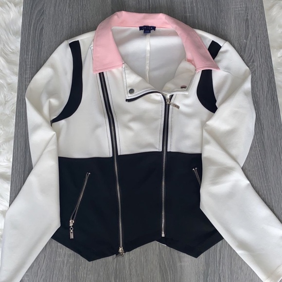 jacket/cover up - Picture 2 of 4